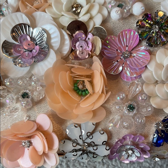 Kelly & Katie Multicolor Floral Clutch with beading and 3D flowers NWT - Picture 4 of 10